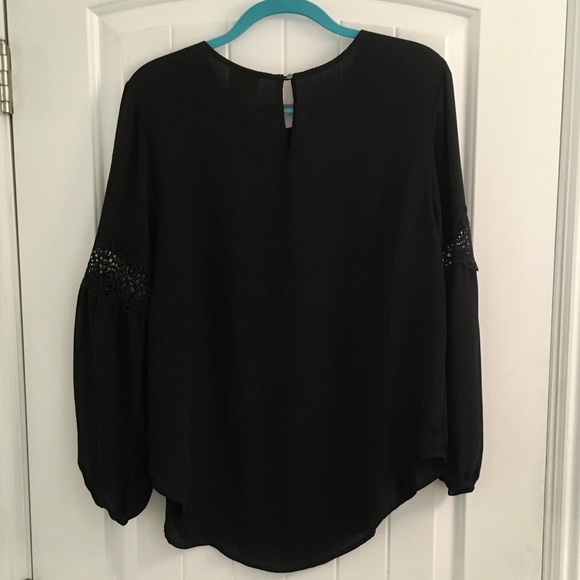 Ava & Viv Black Boho Blouse Crochet Arm X 14W - Picture 4 of 6